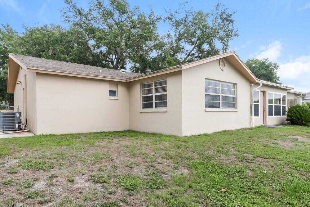 Building Photo - 4347 Otter Way