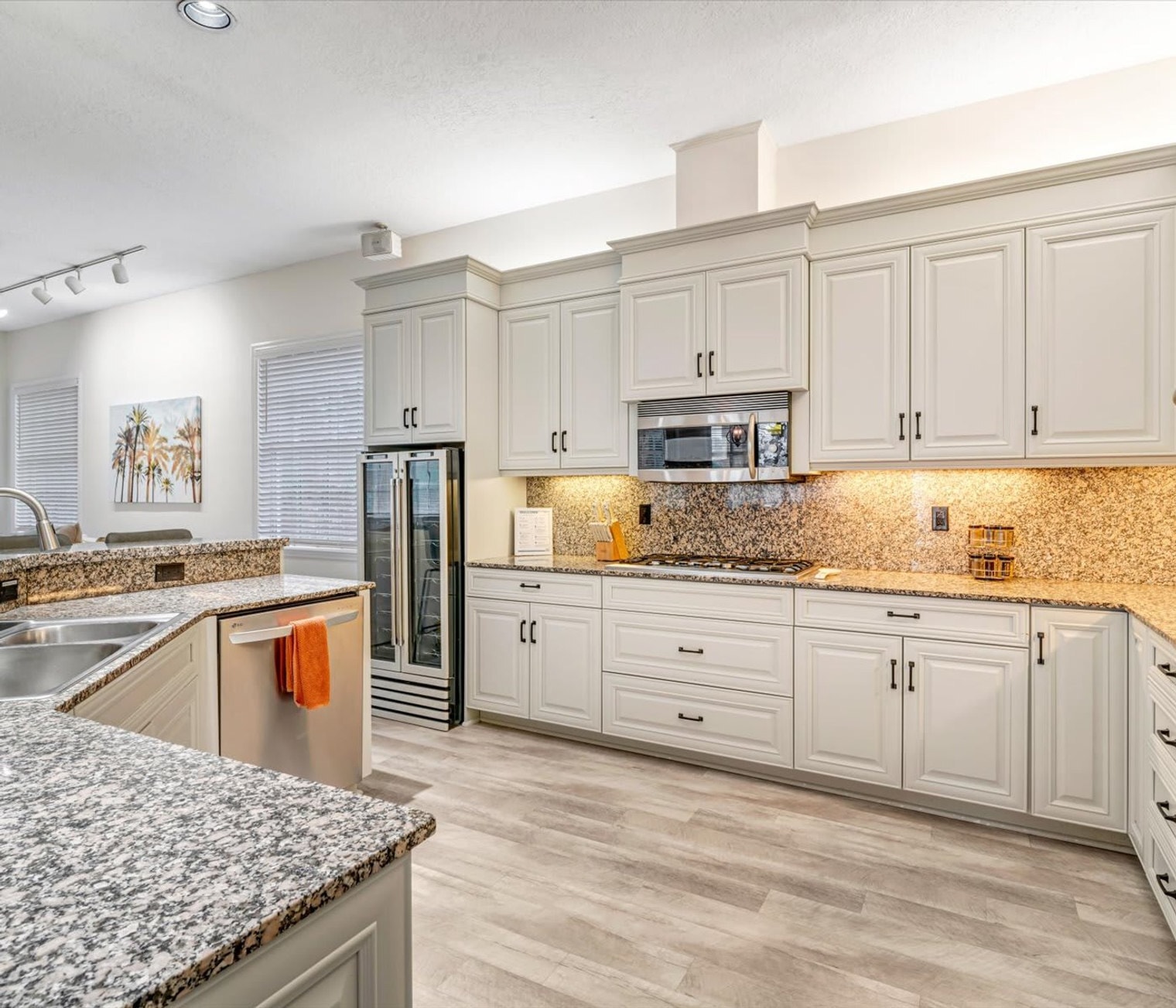 Building Photo - 1200 Tree Bay Ln