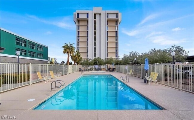 Building Photo - 3930 University Center Dr