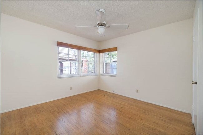 Building Photo - 1114 N Bonnie Cove Ave