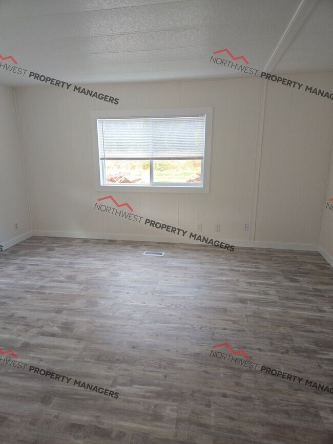 Building Photo - STATUS: *RENTED* |  R255E | $2850 ( FARM PROPERTY- LIVESTOCK WELCOME)