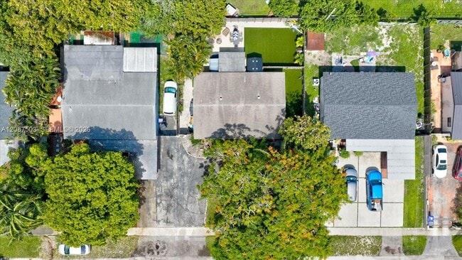 Building Photo - 1131 N 75th Ave