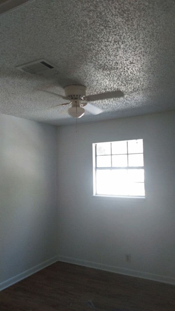 Building Photo - Monthly Paid Rent