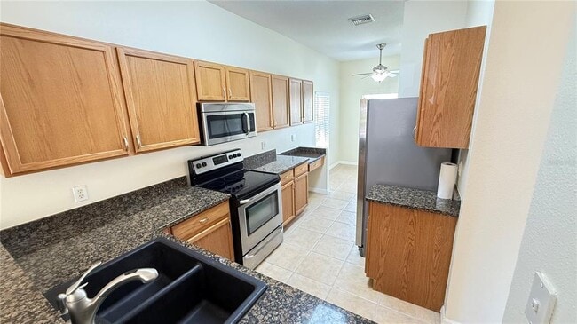 Building Photo - 8906 Iron Oak Ave
