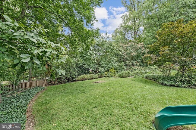 Building Photo - 6534 Jay Miller Dr