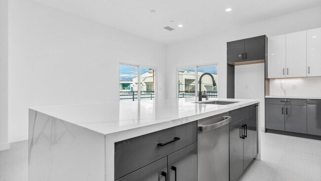 Building Photo - 67670 Buckboard Ln