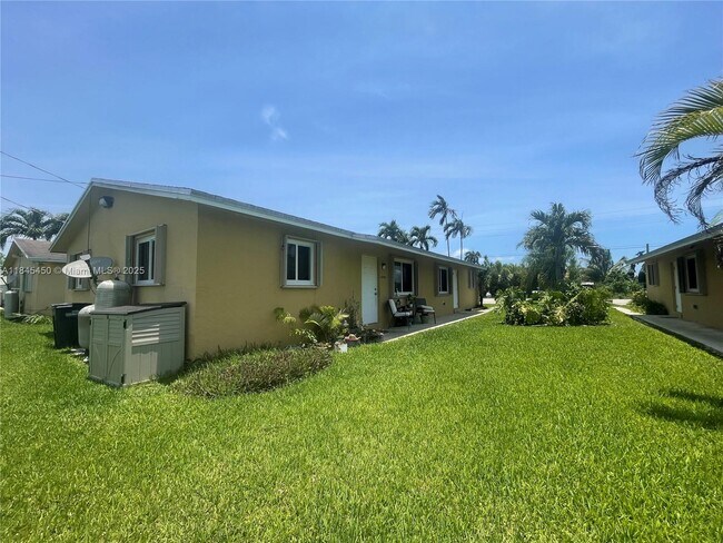 Building Photo - 25450 SW 107th Ave