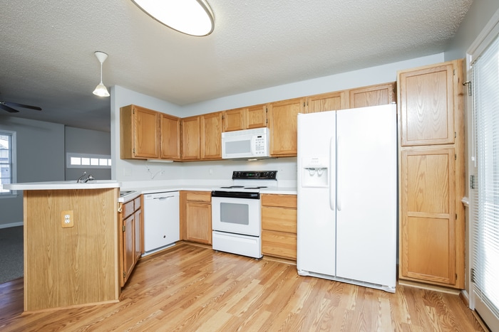 Building Photo - 936 Heatherstone Dr