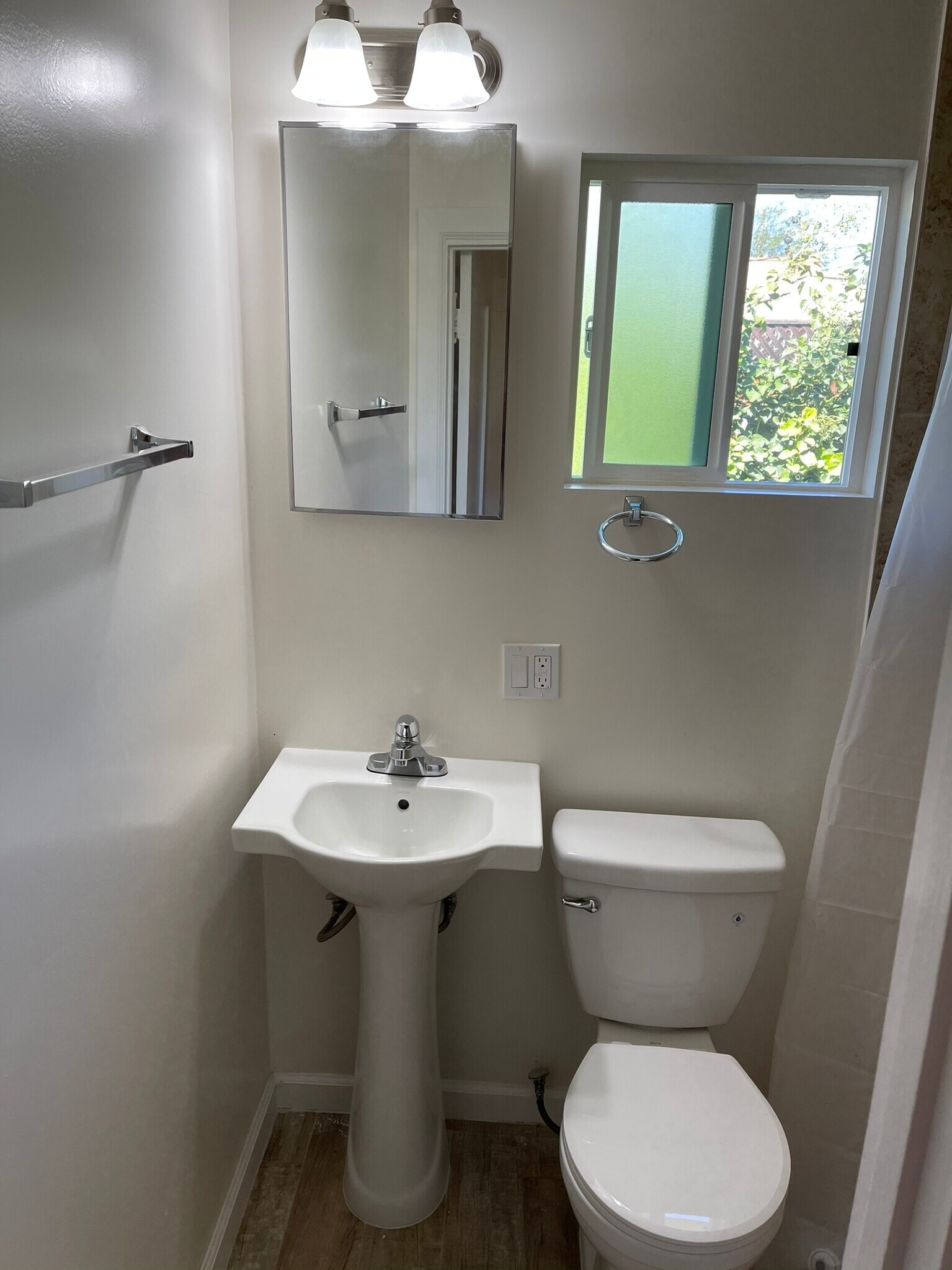 BATHROOM - 1746 Martina Ave