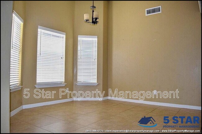 Building Photo - 14016 Rainbow Point Dr