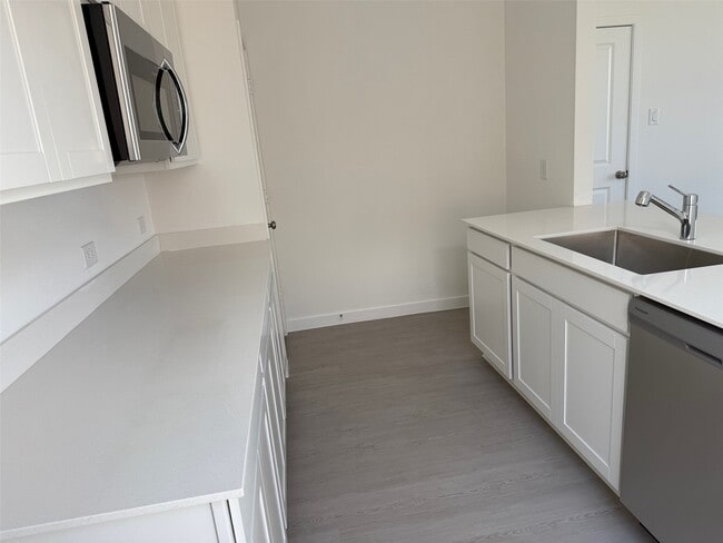 Building Photo - 28611 Bluebonnet Grotto Dr