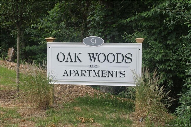 Building Photo - 9 Goodhill Rd