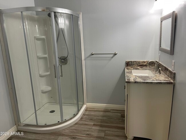 Building Photo - 3511 E Greenway Ln