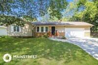 Building Photo - 7102 N Baltimore Ave