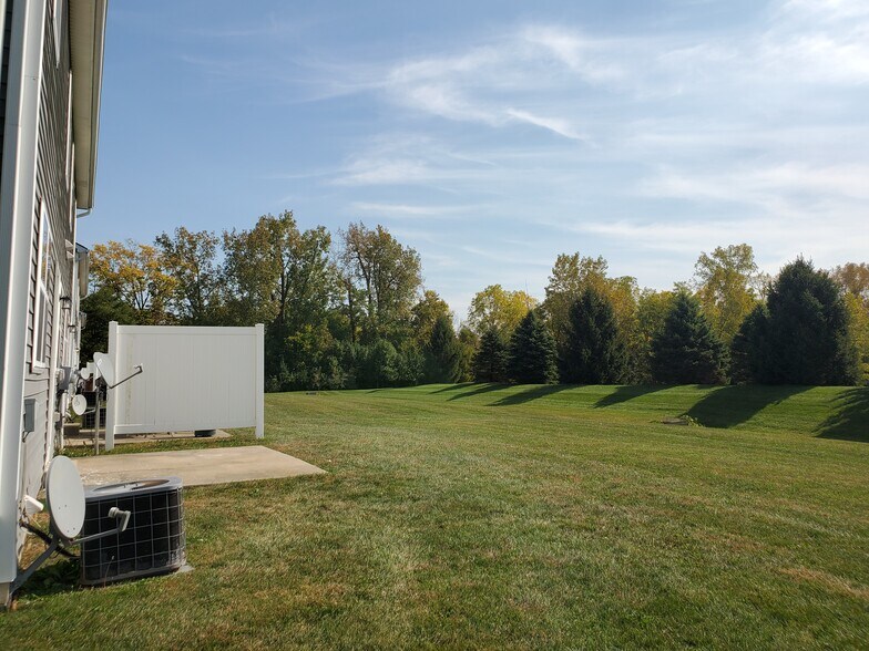 Back Yard - 101 Courtright East Rd