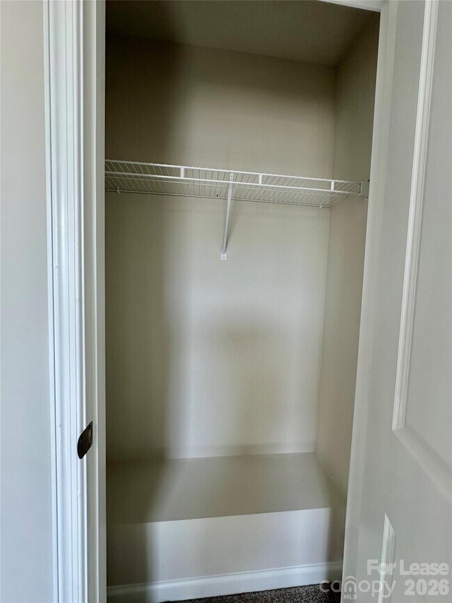 Building Photo - 8038 Sinnet Pl