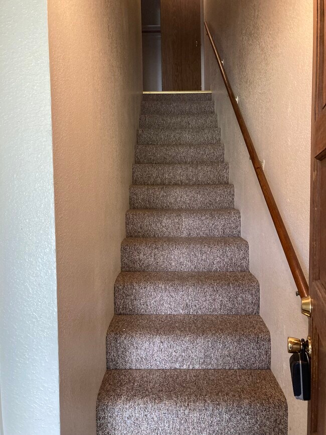 Staircase - 3898 Rohnerville Rd