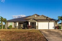 Building Photo - 3073 NW 4th Ave