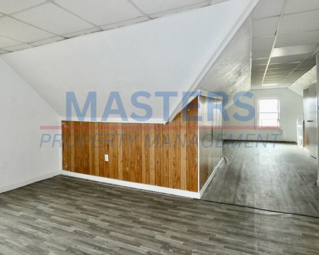 Building Photo - 322 Euclid Ave