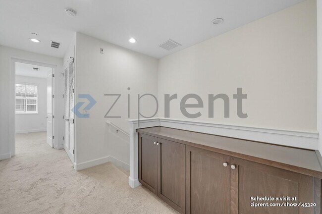 Building Photo - 34856 Awning Ter