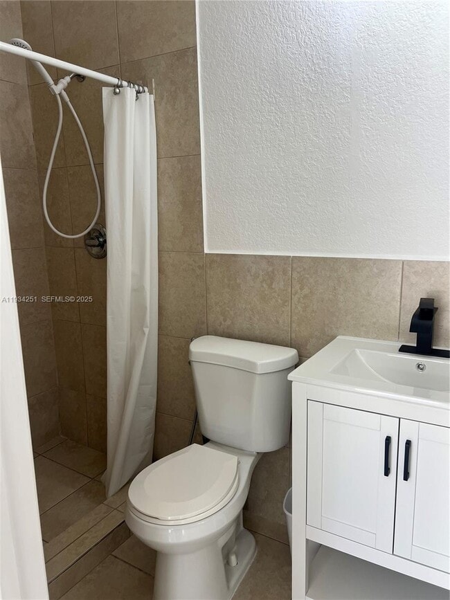 Building Photo - 26121 SW 130th Ave