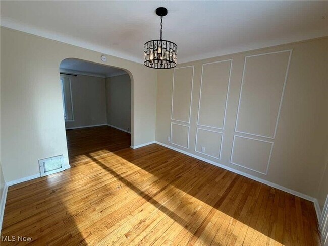 Building Photo - 6315 Charles Ave