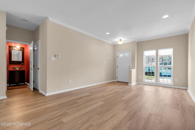 Building Photo - 12 Coral Place