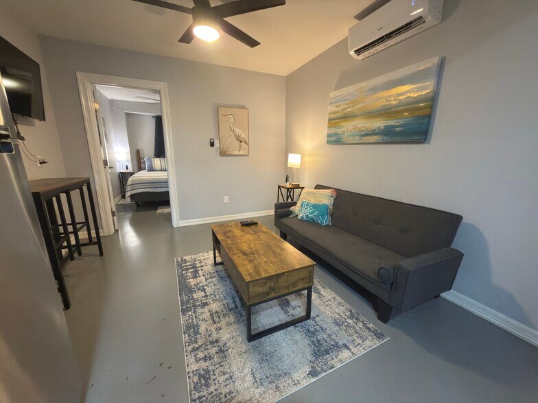 Building Photo - 47975 Michigan Ave