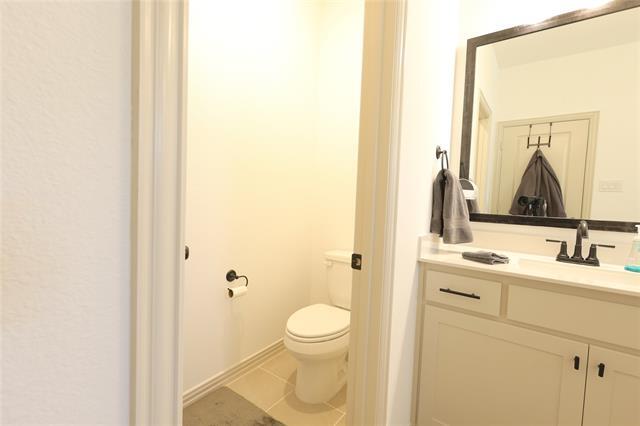 Building Photo - 8523 Mint Mews