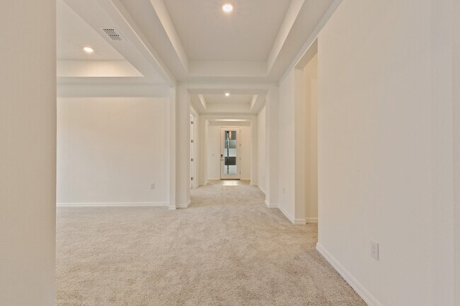 Building Photo - 7268 Great Egret Blvd