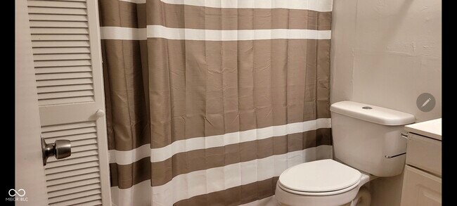 Building Photo - 10139 Chris Dr