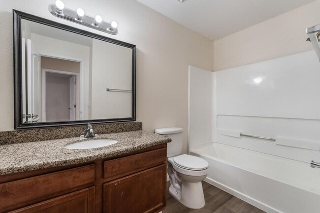 Building Photo - This beautifully renovated 2-bedroom, 2-bath condo is ready for immediate move-in!