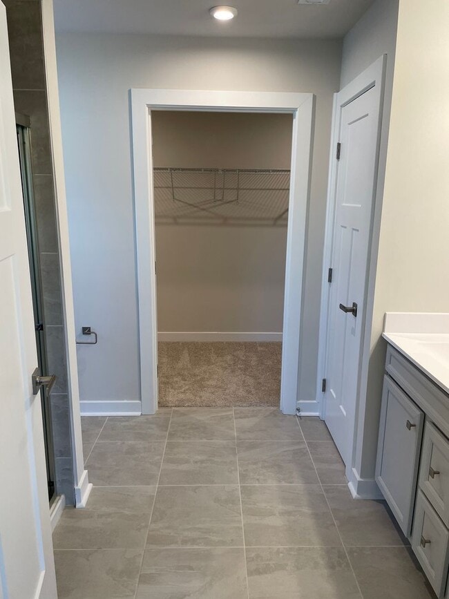 Building Photo - 3 Bedroom 2 Bath Home in Middle Creek Vill...