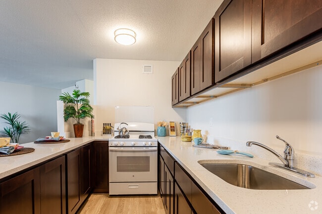Interior Photo - Skyview Downtown