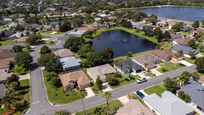 Building Photo - 957 Windward Way