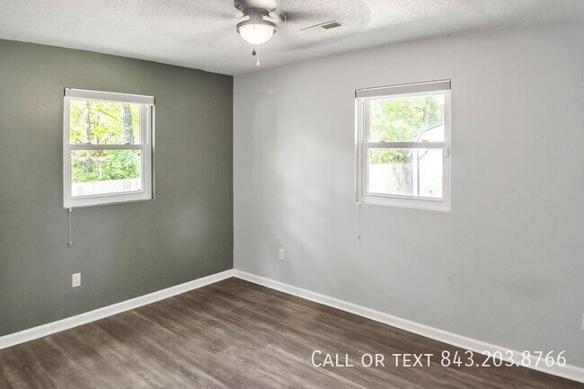 Building Photo - 227 Jean Wells Dr