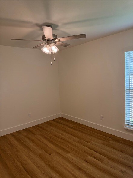 Building Photo - 3708 N Wiley Dr