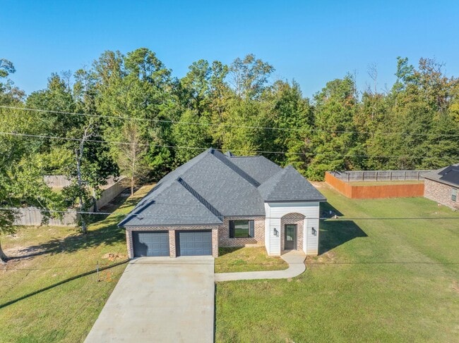 Building Photo - 927 Magdalena Street