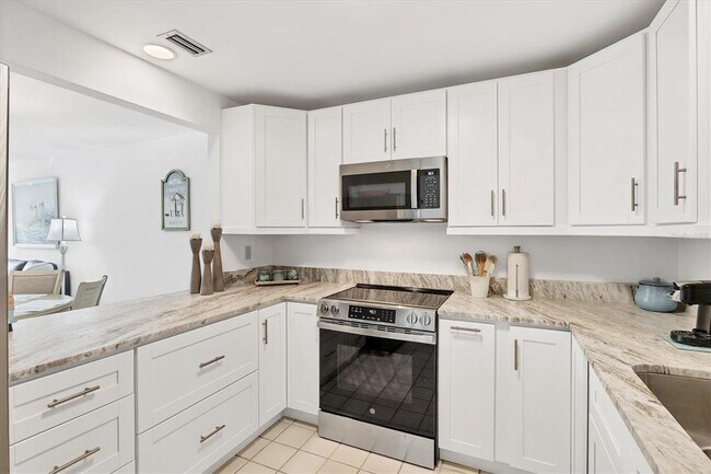 Building Photo - 500 S Washington Dr