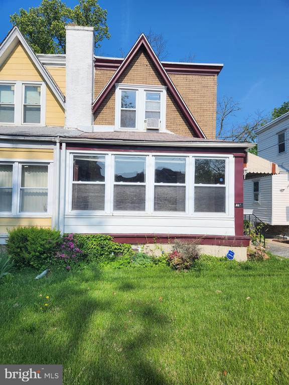 Building Photo - 810 Rundale Ave