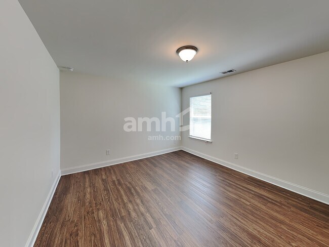 Building Photo - 6207 Bridlewood Ln
