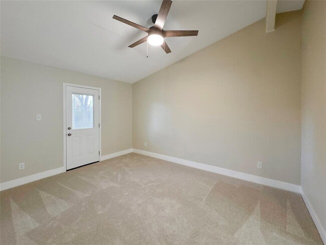 Building Photo - 1502 Glen Burnie Dr