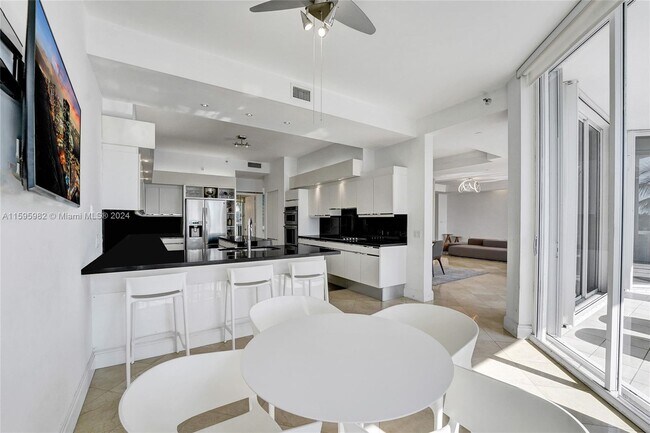 Building Photo - 3801 NE 207th St