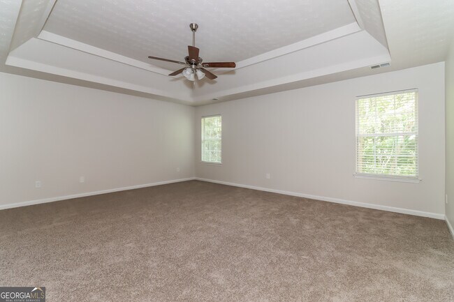 Building Photo - 375 Lake Jonathan Ln