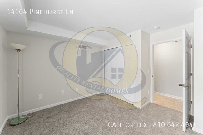 Building Photo - Available Now! Grand Blanc Schools! Condo/...