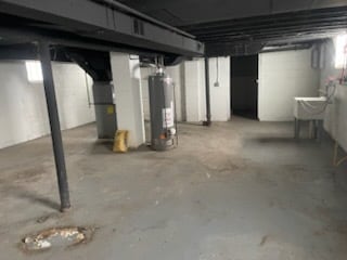 Building Photo - 25 E Goodell Ave
