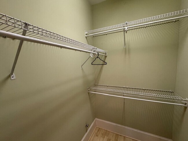 Building Photo - Atlantic Place Condo