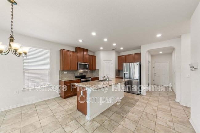 Building Photo - 7347 Bluebonnet Bay