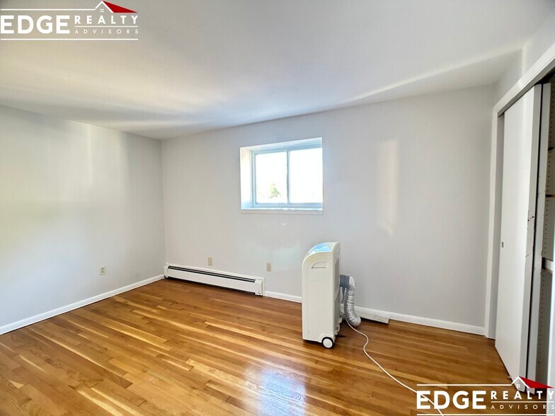 Primary Photo - 121 Tremont St