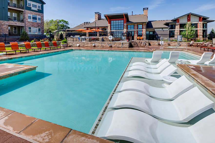 The year-round pool is a beautiful retreat - Windsor at Pinehurst